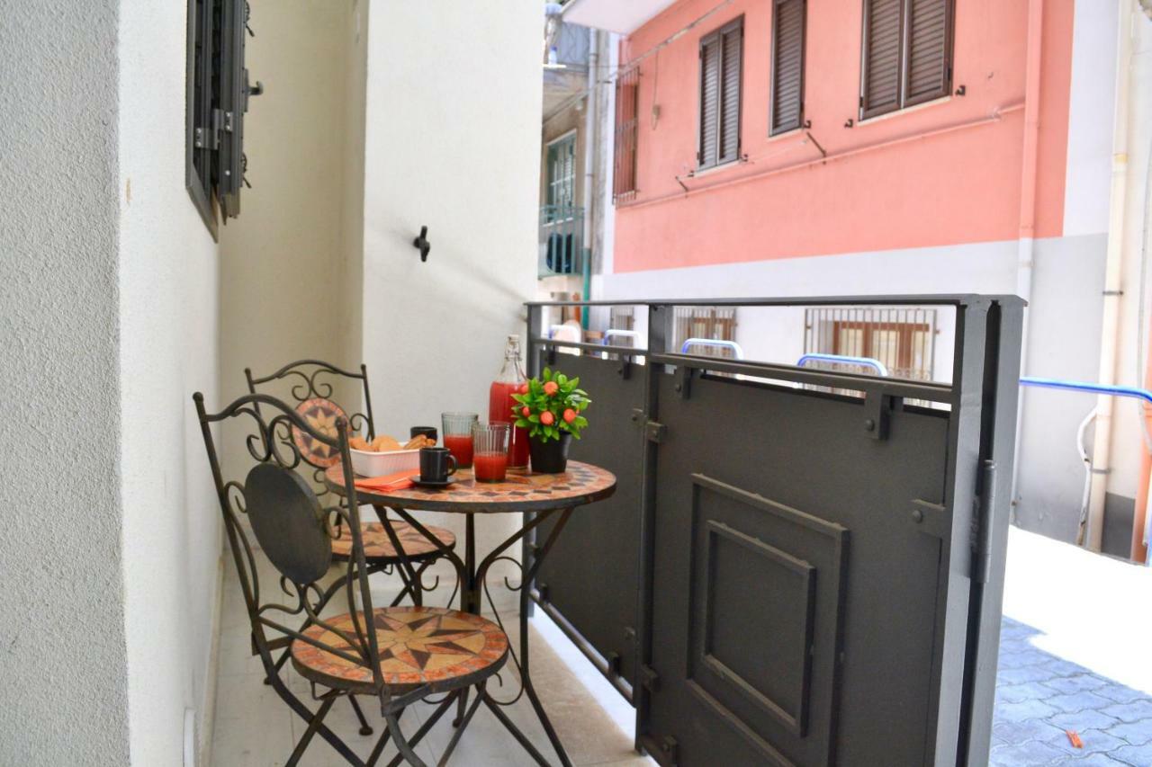 جيارديني ناكسوس I Pupi - Sicilian Apartment المظهر الخارجي الصورة