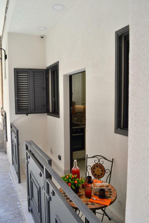 جيارديني ناكسوس I Pupi - Sicilian Apartment المظهر الخارجي الصورة